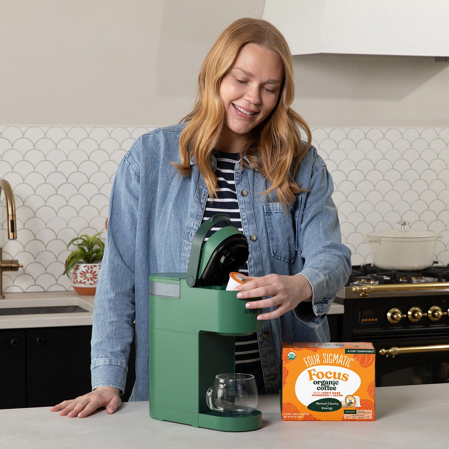 focus-coffee-pods-24ct-z2 Focus_Dark_Roast_24ct_Pods_Lifestyle_2.jpg