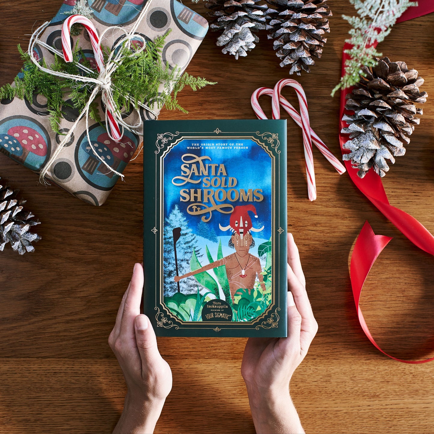 santa-sold-shrooms-book-g5 Santa_Sold_Shrooms.jpg