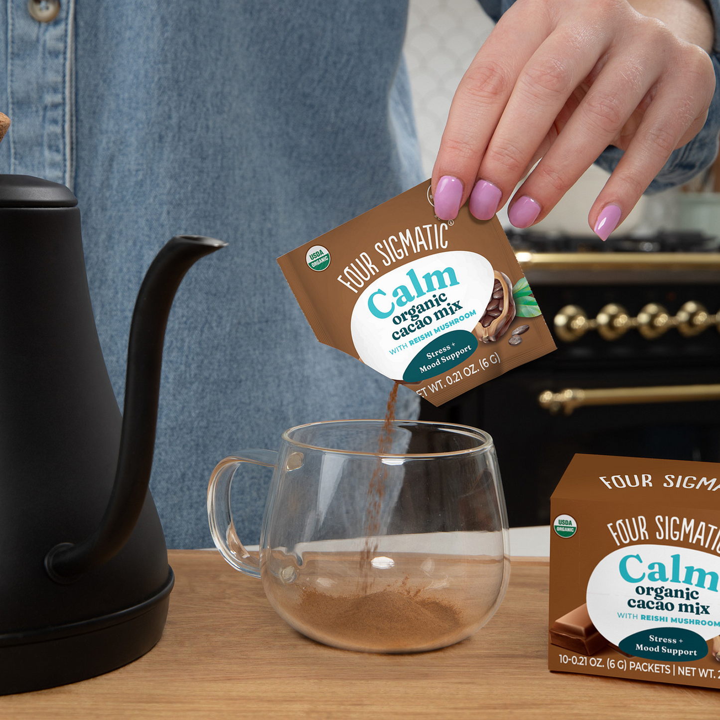 calm-cacao-packets-m0 calm-cocoa-ss-lifestyle-2026_1.png