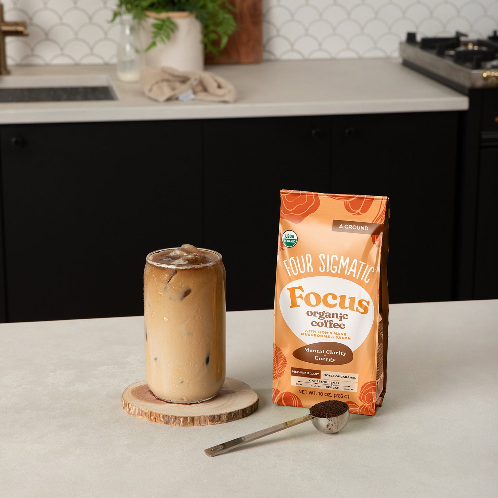 focus-ground-coffee-medium-j5 focus-ground-medium-lifestyle1.jpg
